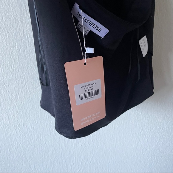 That’s so fetch halter top ✨🤍 - Picture 2 of 3